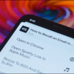 iPhone user opening a link in Chrome