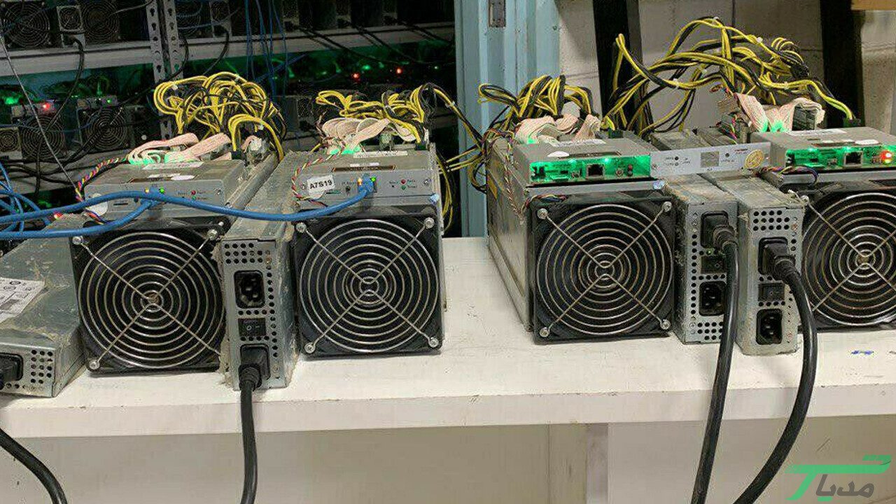 بیت کوین ماینر