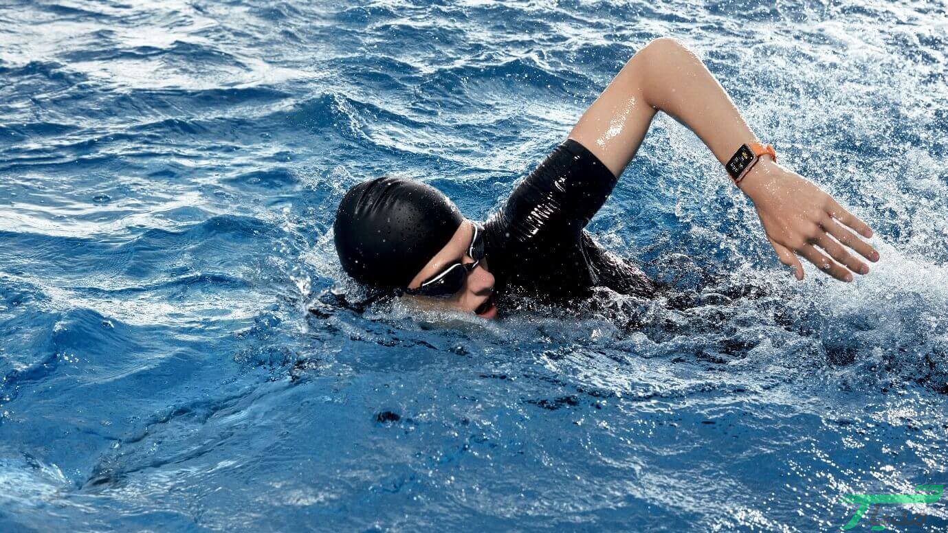 سه دلیل برای استفاده از ساعتهای هوشمند هواوی 16 ساعتهای هوشمند هواوی هنگام شنا