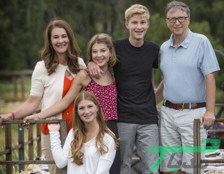 بیل گیتس کیست؟ 15 بیل گیتس کیست؟