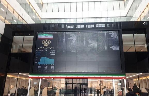 ادامه ریزش شاخص ها در بازار سرمایه