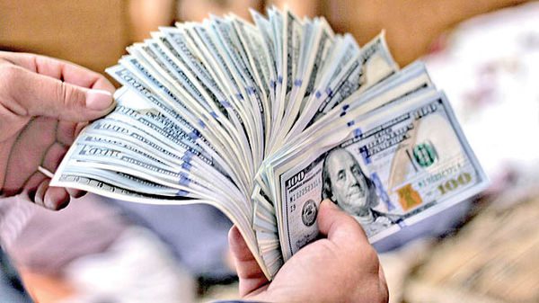 ورود مجدد دلار به کانال 24 هزار تومانی