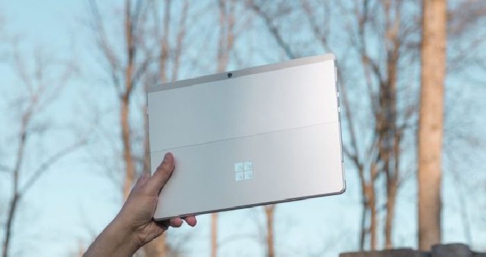  ارزان‌ترین مدل لپ تاپ سرفیس مایکروسافت رونمایی شد