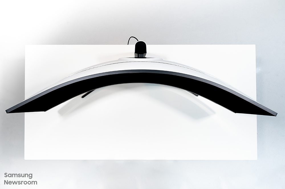 خمیده یا تخت؛ کدام مانیتور برای سلامتی شما بهتر است؟ 15 خمیده یا تخت؛ کدام مانیتور برای سلامتی شما بهتر است؟