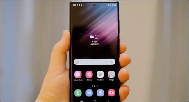 آیا تلفنهای همراه واقعا به محافظ صفحه نیاز دارند؟ 14 Galaxy S22 Ultra display