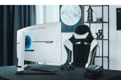 بررسی مانیتور گیمینگ Odyssey Neo G8 سامسونگ