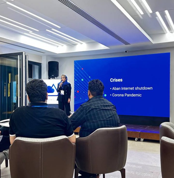 روابط عمومی ابردراک، سارا راد