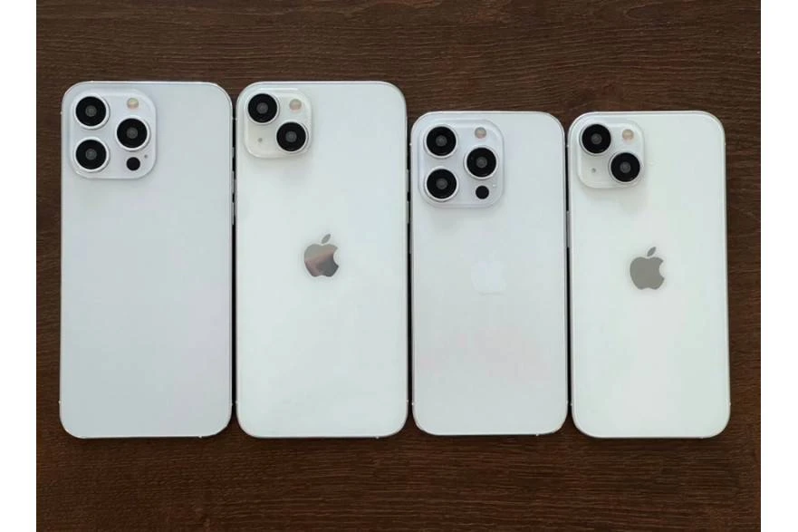 بررسی تصویر لو رفته از آیفون 15 پرو 14 تفاوتهای آیفون 15 پرو و آیفون 14 پرو