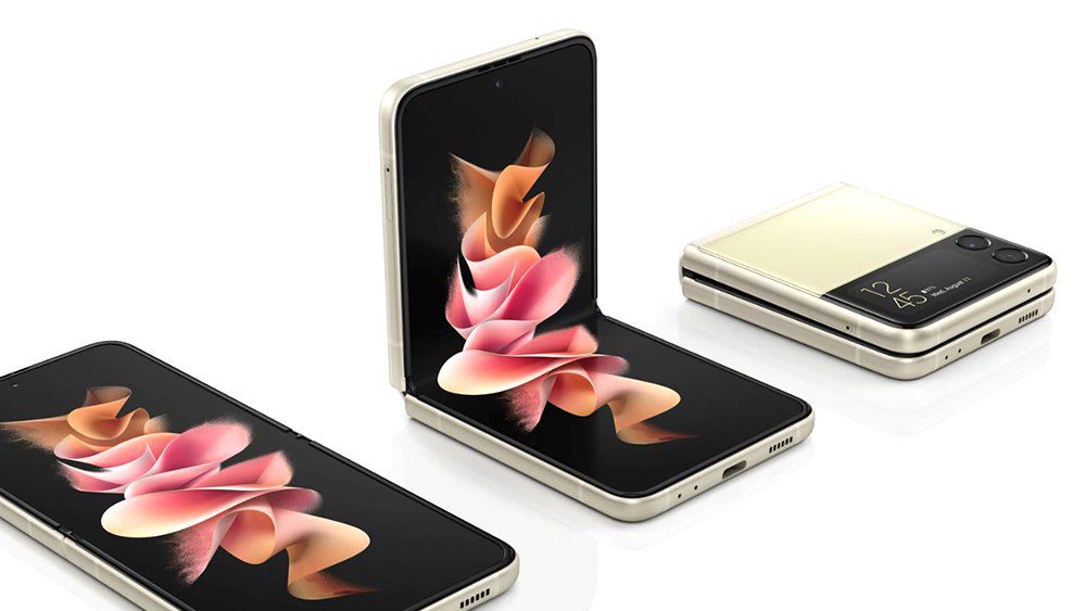 مروری بر تاریخچه گوشیهای تاشوی سری گلکسی Z Flip سامسونگ 15 گلکسی Z Flip3