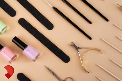 مانیکور و پدیکور ناخن در خانه 13 kjkj min