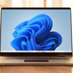 چطور پراسس های تسک منیجر را نگه داریم تا ببینیم؟ حتی پس از دهه‌ها استفاده از ویندوز، هنوز هم روش‌های کوچکی برای پیمایش مؤثرتر آن توسط کاربران کشف می‌شوند که واقعا انسان را شگفت‌زده می‌کنند. برای مثال میانبرهای ویندوز را در نظر بگیرید، به قدری تعداد زیادی از آن‌ها وجود دارد که کاربران هنوز در حال یادگیری موارد جدید هستند. در ادامه این مطلب قصد داریم یکی از مفیدترین این میانبرها را که توسط یکی از کاربران کشف شده است، معرفی کنیم. با ما در این مقاله رسانه مدیاتی همراه باشید.