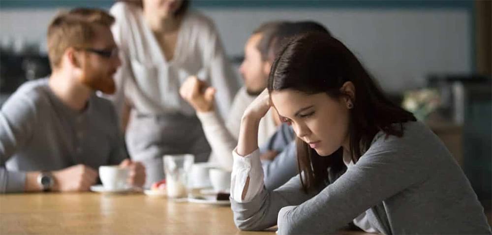 علائم اختلال شخصیت اجتنابی AVPD 15 اختلال شخصیت اجتنابی ( AVPD )