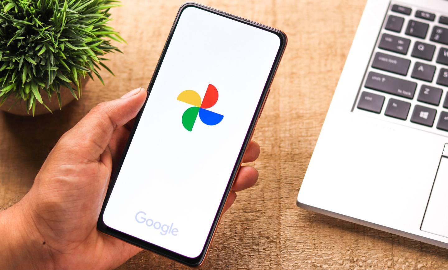 نحوه استفاده از ابزار ویرایشگر در Google Photos برای وب