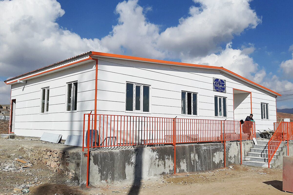 مدرسه ای با نام و یاد یک همکار، رضا فیض آزاد 14 ساخت مدرسه توسط اسنپ