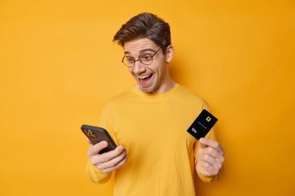 سیستم کش بک بلوبانک؛ شیرینی یک خرید خوب با بلوکارت 13 سیستم کش بک بلوبانک؛ شیرینی یک خرید خوب با بلوکارت