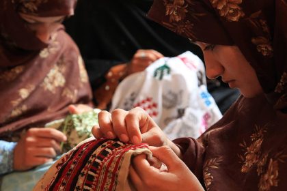 مشارکت ۵۰۰ میلیون تومانی اسنپ در طرح توسعه گروه های خودیار زنان 13 طرح توسعه گروه های خودیار زنان