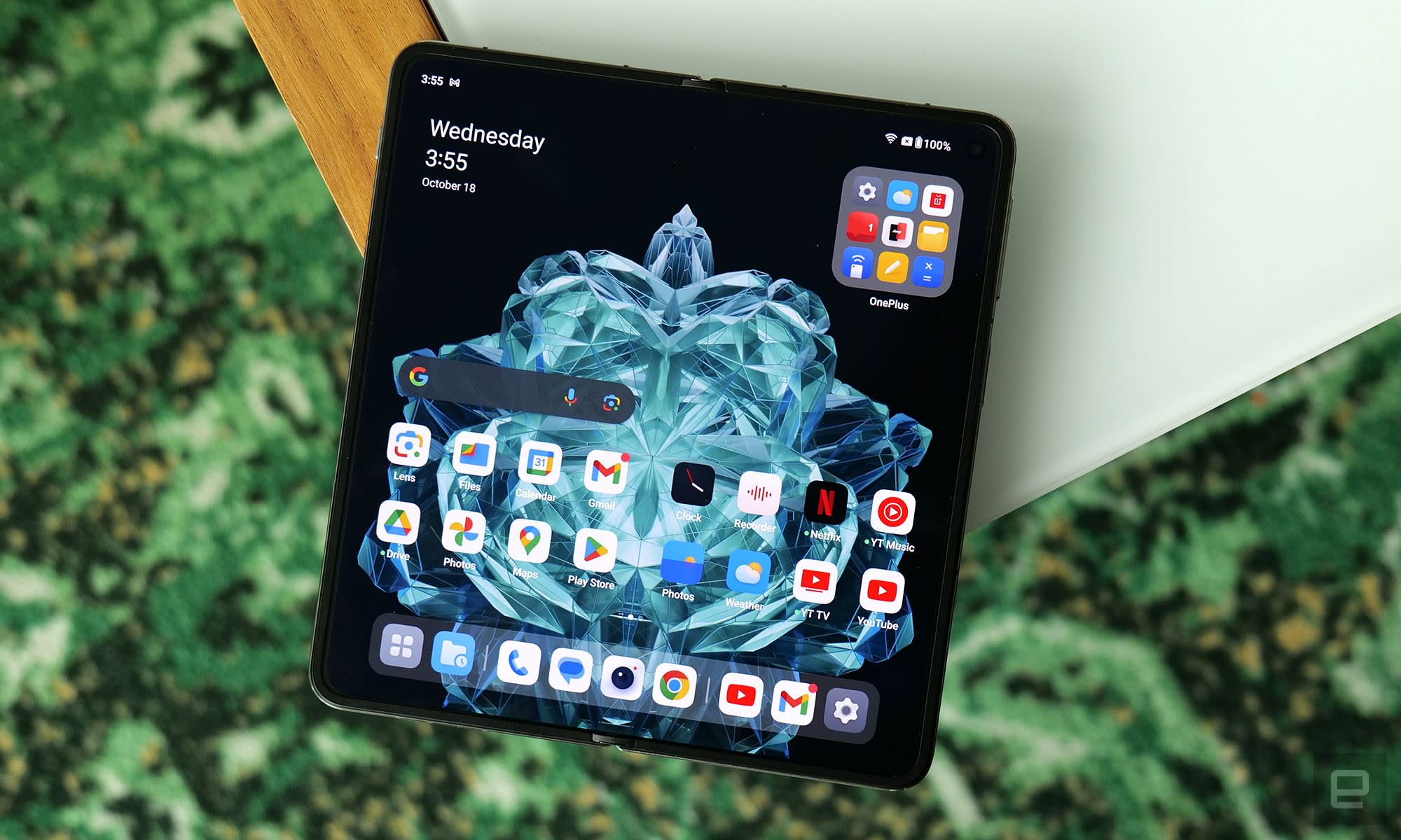 بهترین گوشی هوشمند سال 2023 از نظر کیفیت بلندگو 15 OnePlus Open