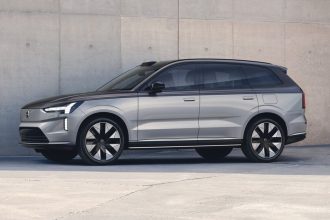 معرفی خودرو ولوو EX90 Excellence