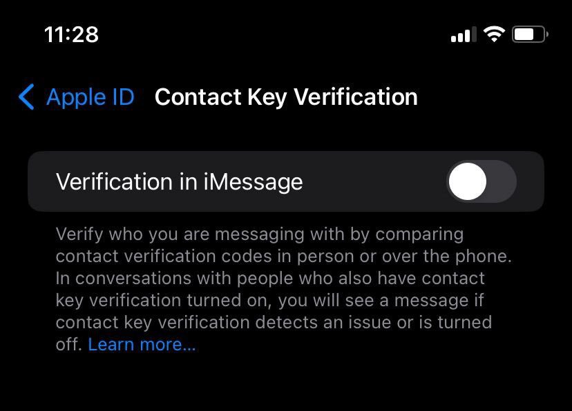 نگاهی به ویژگی های جدید iOS 17.2 20 تایید هویت مخاطب در iMessage