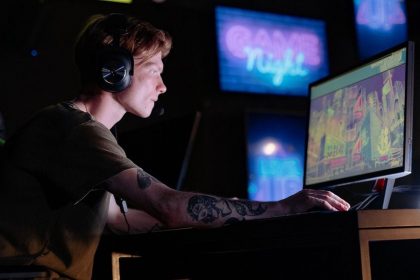 آموزش ایجاد آواتار VTuber: راهنمای گام به گام 13 آموزش ایجاد آواتار VTuber: راهنمای گام به گام