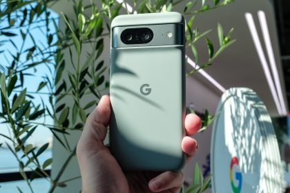 رونمایی از مدل سبز پیکسل 8 پرو گوگل 13 رونمایی از مدل سبز پیکسل 8 پرو گوگل