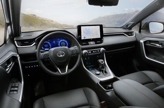 مقایسه کیا اسپورتیج PHEV 2024 و تویوتا RAV4 Prime 2024 17 خودروی کیا Sportage PHEV 2024 در مقابل تویوتا RAV4 Prime 2024