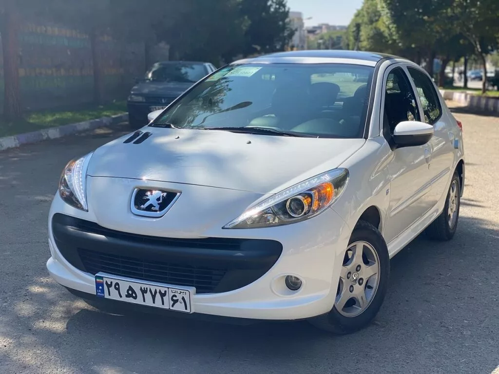 ارزان ترین خودرو ایرانی 400 میلیون تومان قیمت دارد 14 ارزانترین خودرو ایرانی صفرکیلومتر حالا بیش از 400 میلیون تومان قیمت دارد.