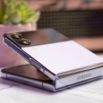 عمر کوتاه لولای گوشی های تاشو سامسونگ که پس از یک یا دو سال معیوب می‌شود