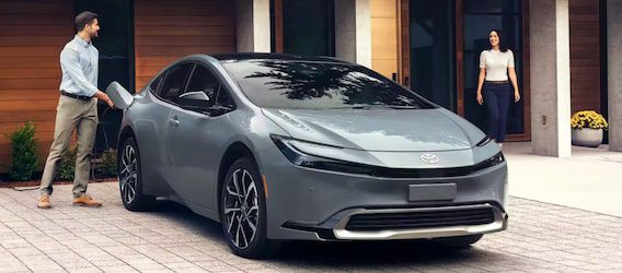 بهترین خودروهای هیبریدی کوچک 2024 و 2025 17 2024 Toyota Prius Prime