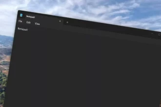 قابلیت بررسی املای کلمات در نوت پد ویندوز 11