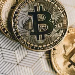 آغاز روند صعودی ماهانه بیتکوین 28 اسفند 1402