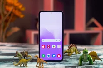 گلکسی A55 سامسونگ رقیب پوکو X6 پرو، آماده مبارزه می‌شود