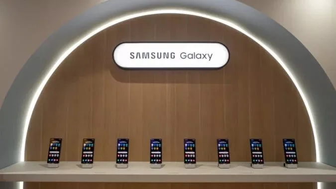 تعمیر رایگان باتری گوشیهای کاربران +Care سامسونگ 14 سامسونگ بهزودی باتری گوشیهای کاربران +Care را بهطور نامحدود و رایگان تعمیر میکند.