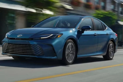 قیمت ماشین تویوتا کمری 2025 رسماً اعلام شد 13 قیمت ماشین تویوتا کمری 2025 رسماً اعلام شد.