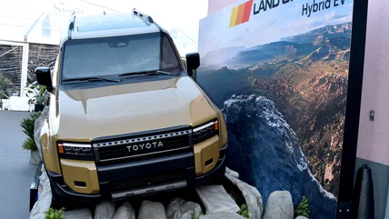 5 ویژگی جدید تویوتا لندکروز که هیجانزدهتان میکند 14 5 ویژگی جدید تویوتا لندکروز که هیجانزدهتان میکند.