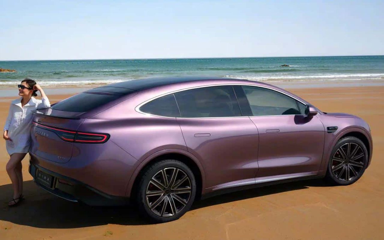 انتشار تصاویر خودرو لکسید R7 محصول مشترک هوآوی و چری 14 4568