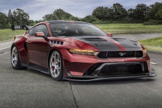 جنگ ابرخودروها، فورد موستانگ GTD به دنبال شکست پورشه 911