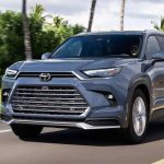 توقف فروش تویوتا گرند های لندر و لکسوس TX