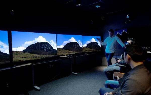 تلویزیون‌های OLED ال‌جی، از نگاه کارشناسان هالیوود