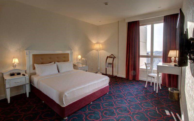 کافی شاپ و رستوران های هتل پرشین پلازا تهران را بیشتر بشناسید 14 کافی شاپ و رستوران های هتل پرشین پلازا تهران را بیشتر بشناسید