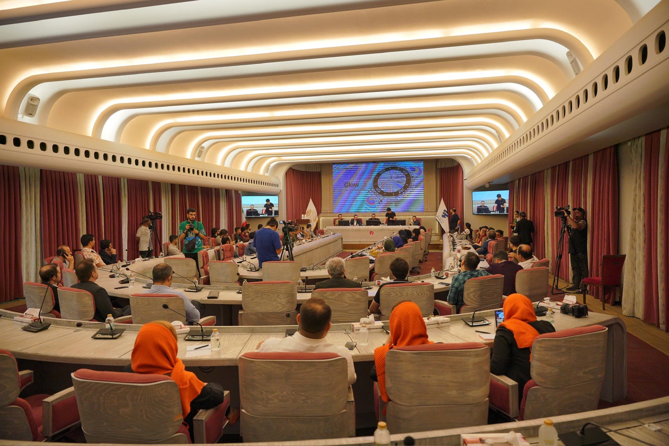 ریورسانگ در ایران رونمایی شد 15 ریورسانگ در ایران رونمایی شد