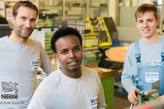 نستله چه برنامه هایی برای توسعه مهارت های شغلی جوانان دارد؟