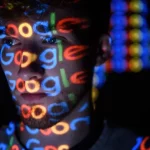 تعلیق حکم دادگاه؛ پلی استور فعلاً باز نمی‌شود