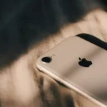 انقلاب در ارتباطات با آیفون SE 4: اپل مودم 5G خود را معرفی می‌کند