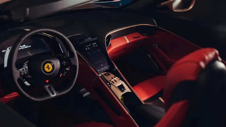 فراری روما: تجربه‌ای بی‌نظیر از لوکس و سرعت