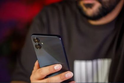 افزایش ۱۰ درصدی شکایت از اپراتورهای موبایل در تابستان ۱۴۰۳ 13 افزایش ۱۰ درصدی شکایت از اپراتورهای موبایل در تابستان ۱۴۰۳