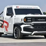 تبدیل وانت اقتصادی تویوتا به یک خودروی مسابقه‌ای