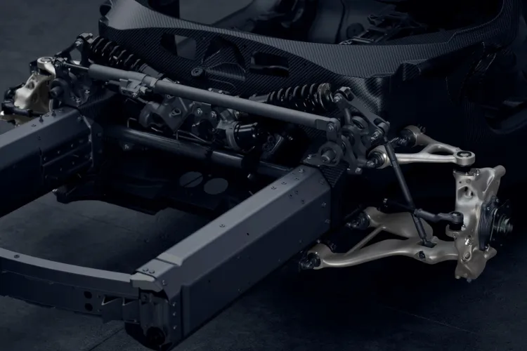 W1: اوج مهندسی مکلارن و تعریف جدیدی از سرعت 17 W1: اوج مهندسی مکلارن و تعریف جدیدی از سرعت