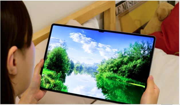 تبلتهای 10 اینچی؛ غولهای کوچک برای کارهای بزرگ 17 تبلتهای 10 اینچی؛ غولهای کوچک برای کارهای بزرگ