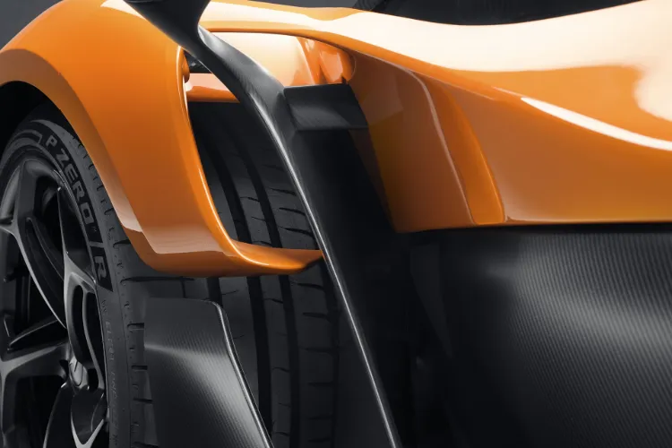 W1: اوج مهندسی مکلارن و تعریف جدیدی از سرعت 19 W1: اوج مهندسی مکلارن و تعریف جدیدی از سرعت